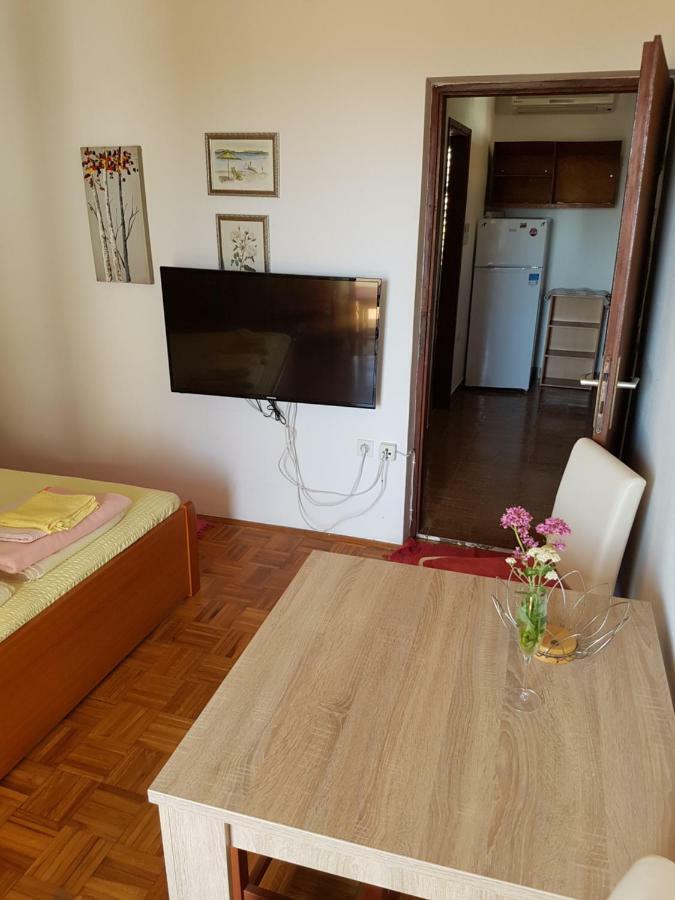 Apartmani Rosanda Petrcane Luaran gambar