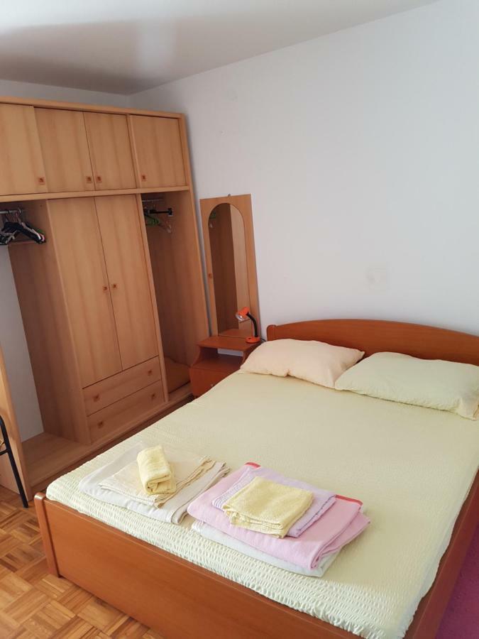 Apartmani Rosanda Petrcane Luaran gambar