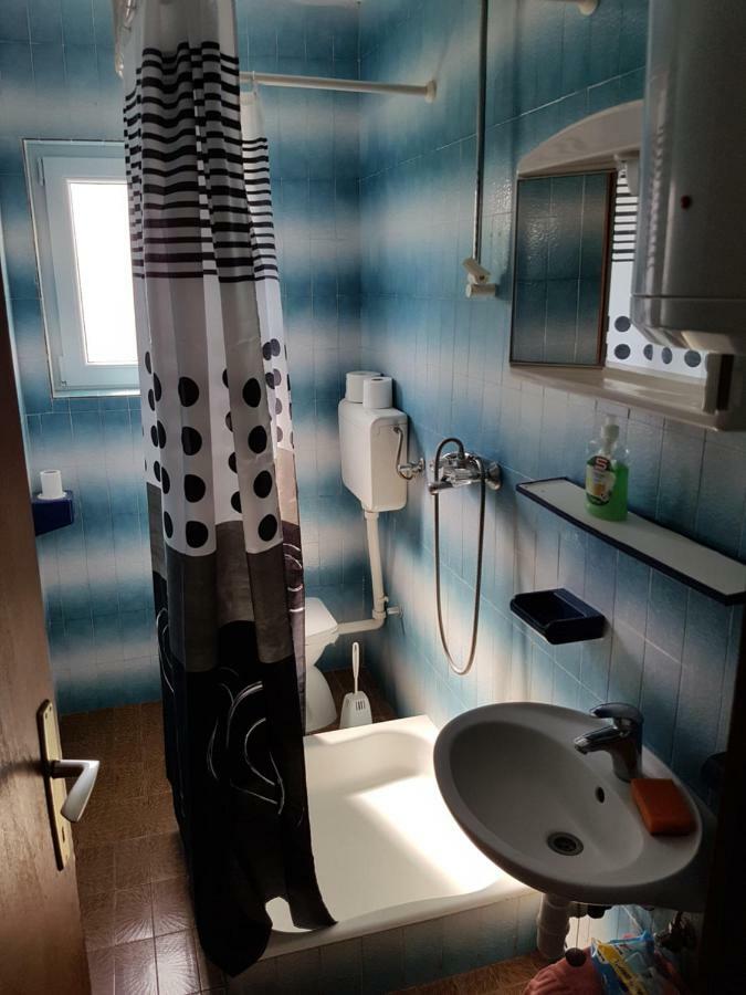 Apartmani Rosanda Petrcane Luaran gambar