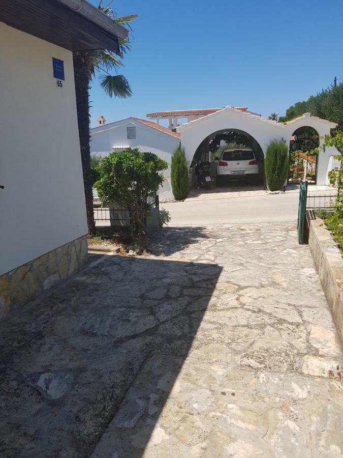 Apartmani Rosanda Petrcane Luaran gambar
